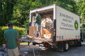 Best Yard Waste Removal  in South Gull Lake, MI